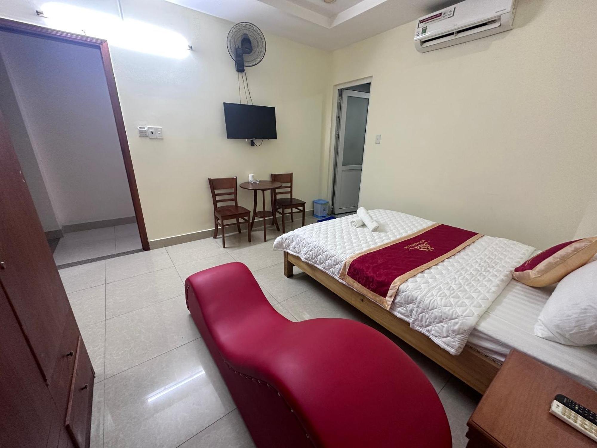 Hoang Anh Anh Hotel *